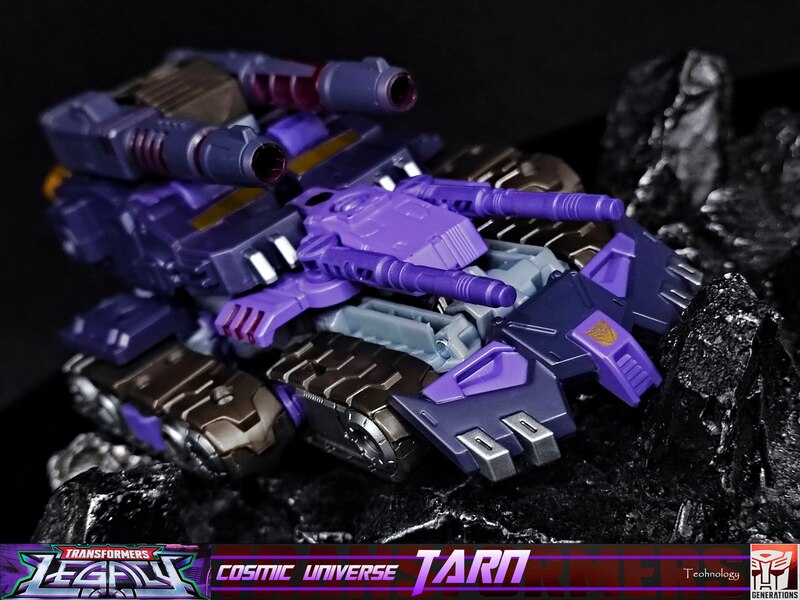 In Hand Image Of  Transformers Legacy Evolution Tarn Toy  (11 of 11)